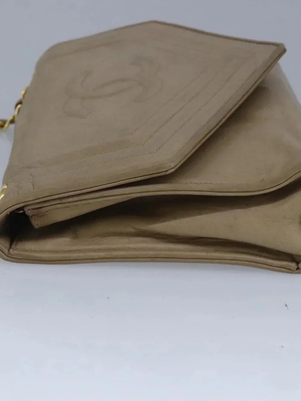 CHANEL Chain Shoulder Bag Lamb Skin Beige Gold CC Auth bs19652